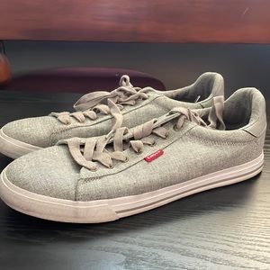 Levi’s shoes size 12